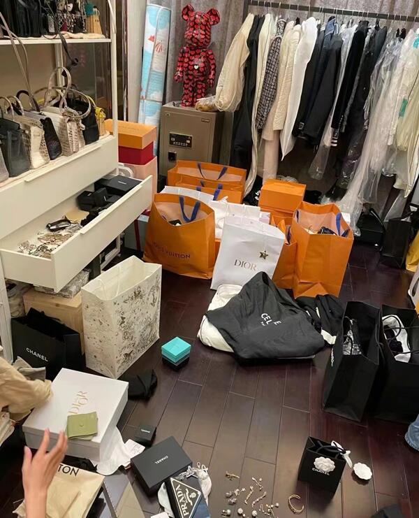 潮州回收顶奢鞋服